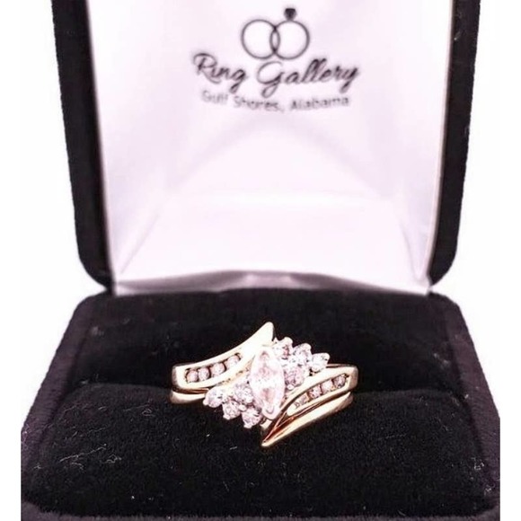 14K Diamond Wedding Ring Set/ Engagement Ring REAL DIAMONDS Size 5.6 - Picture 3 of 12